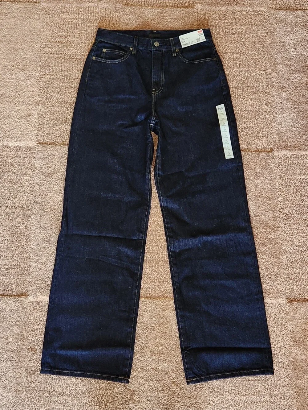 NWT Women's Uniqlo Wide Straight Jeans In Navy Dark Wash - Picture 3 of 10